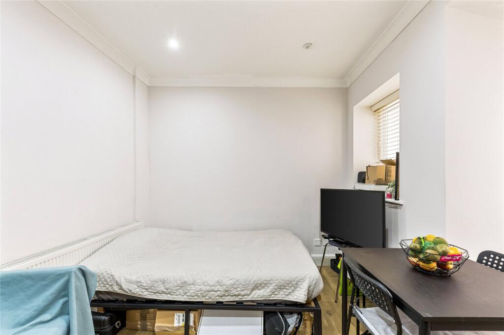 Studio apartment for rent