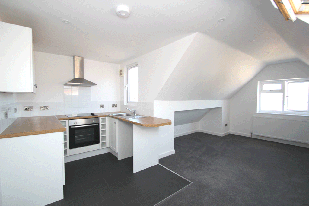 Main image of property: 96A High Street, Lee-on-the-Solent, Hampshire, PO13 9DA