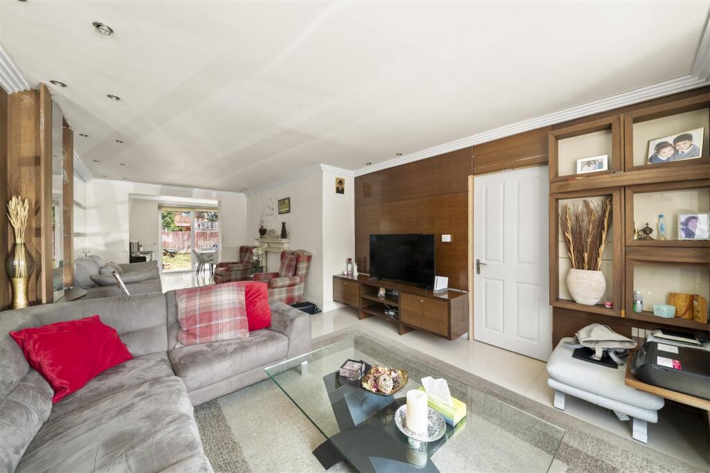 House in London - View 4