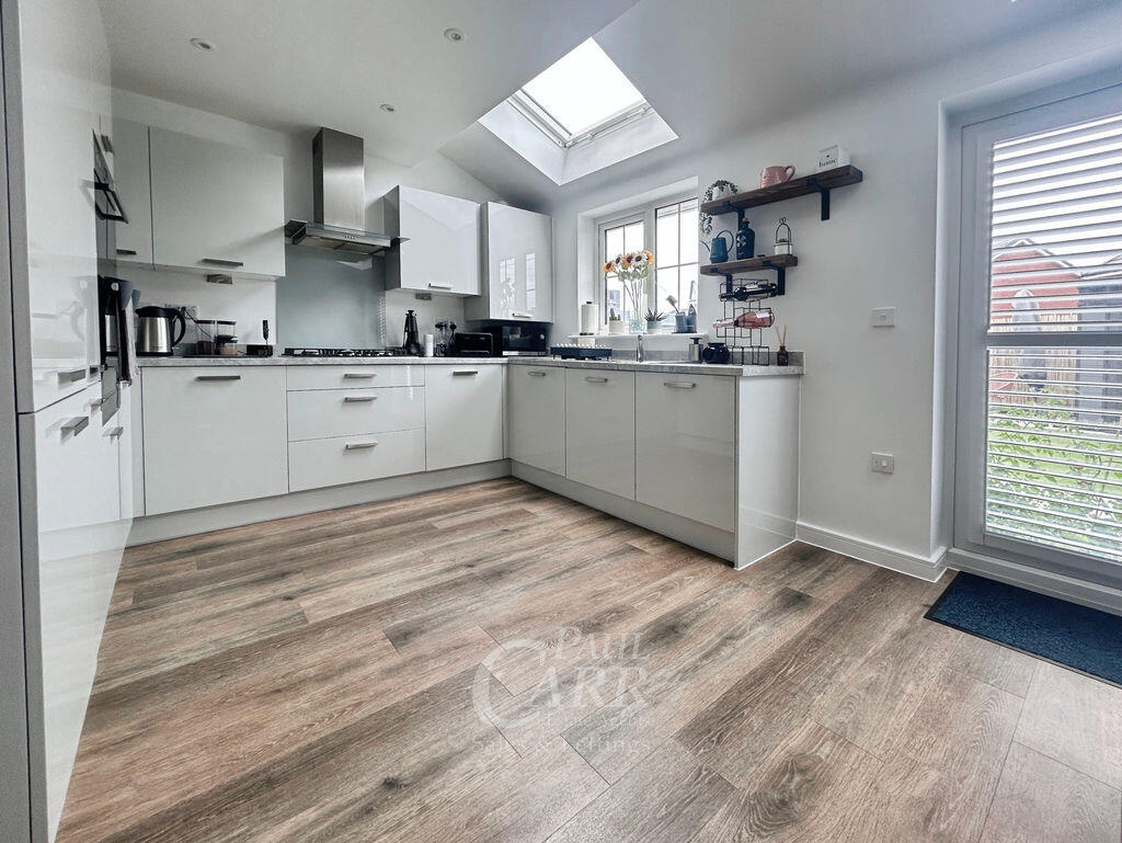 House in Sandwell, Stone Cross - View 4