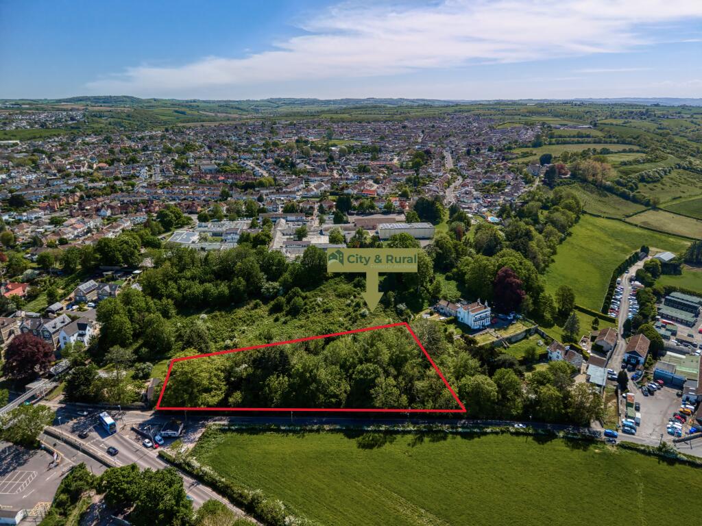 Main image of property: Woodland at, Old Bristol Road, Keynsham, Bath and North East Somerset BS31 2AA