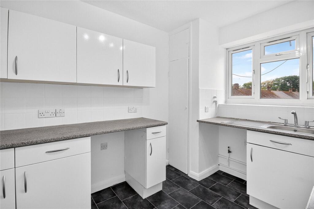 Apartment in Slough, Sunninghill and Ascot - View 5