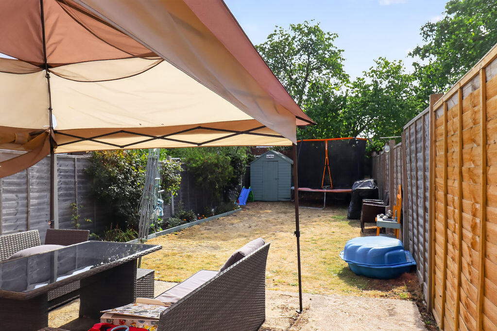 House in Bournemouth, Bournemouth, Christchurch and Poole - More