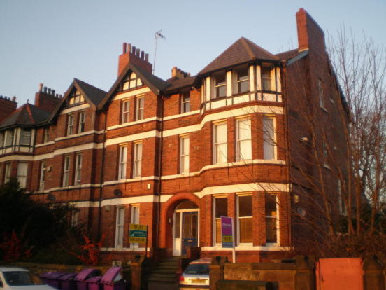 Main image of property: 59 Aigburth Road, Liverpool, Merseyside, L17