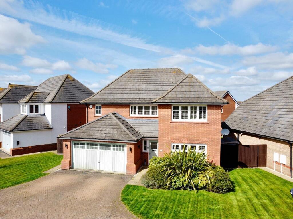 Main image of property: Silverwell Close, Moulton, Northampton NN3