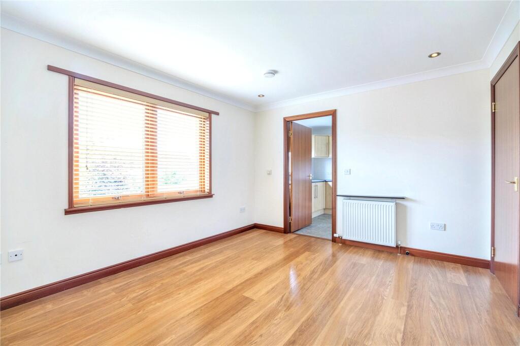 House in Perth - View 3