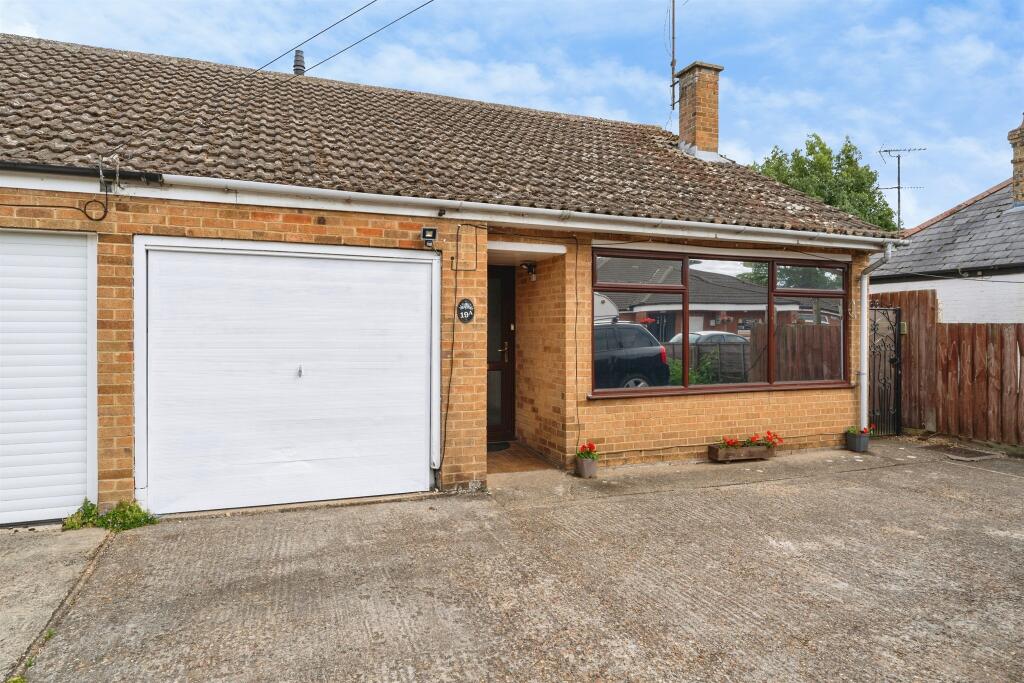 Main image of property: Robingoodfellows Lane, March