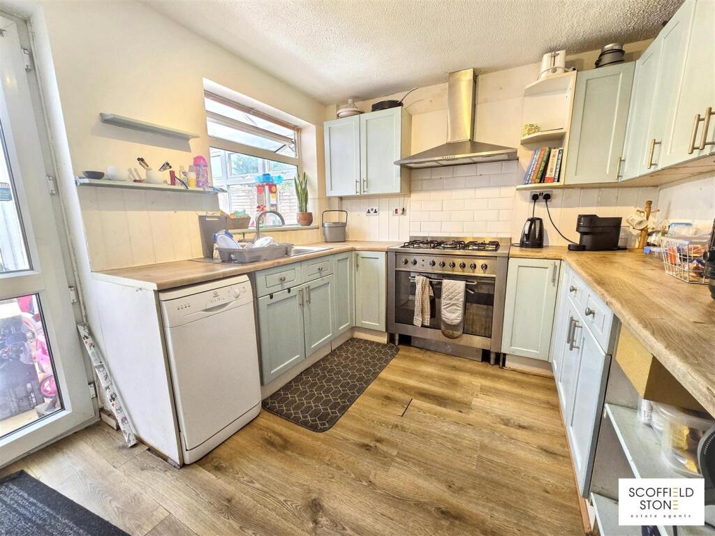 House in Derby, Mickleover - View 3