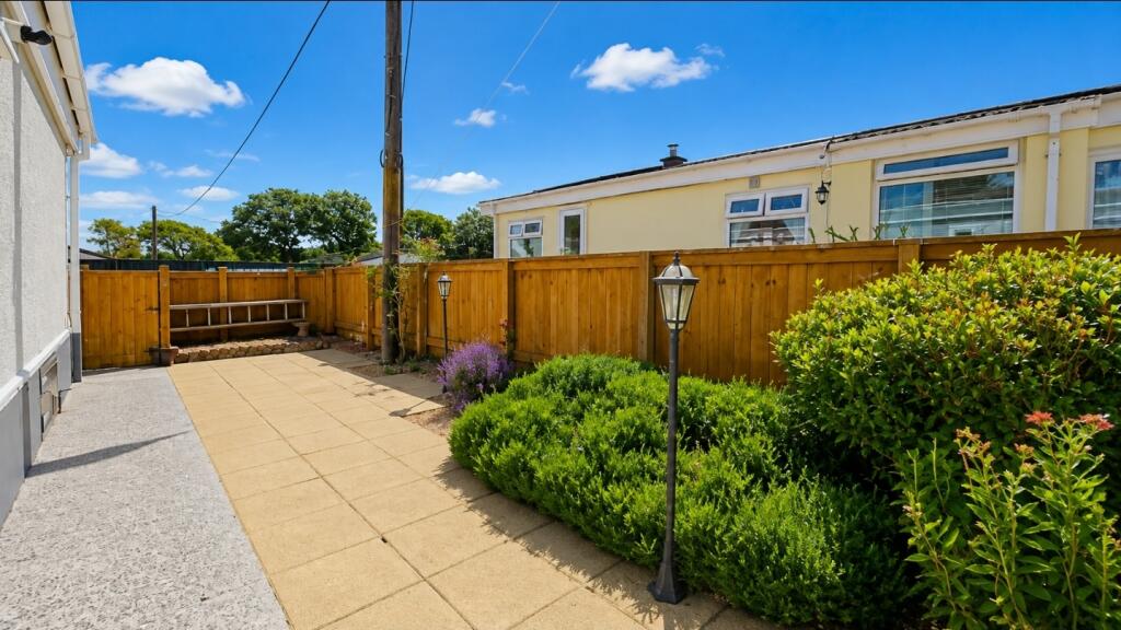 House in Plymouth - View 3