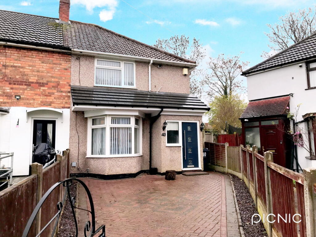 Main image of property: Neston Grove, Birmingham, B33 8TB