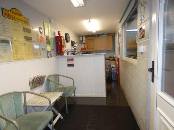 Photo 14