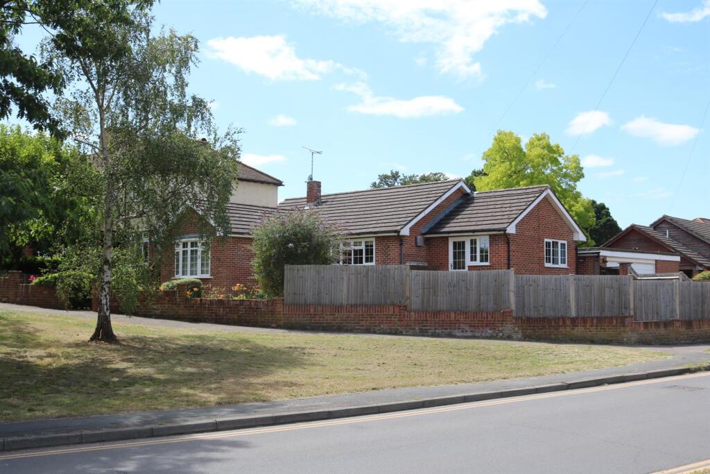 Main image of property: WARENNE ROAD, FETCHAM, KT22