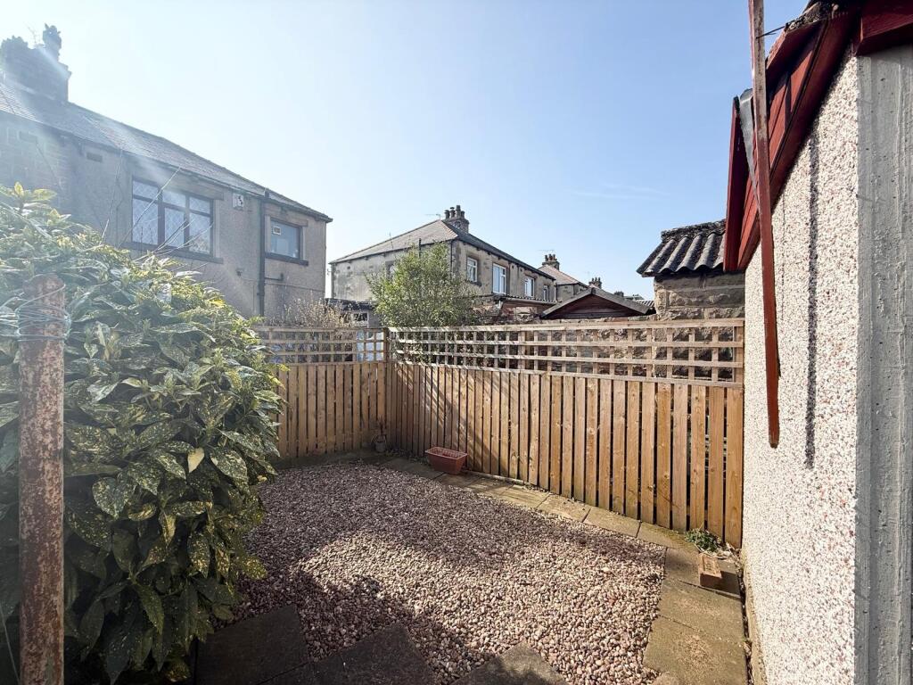 Additional image 15 of Sunnybank Avenue, Thornbury, Bradford, West Yorkshire, BD3