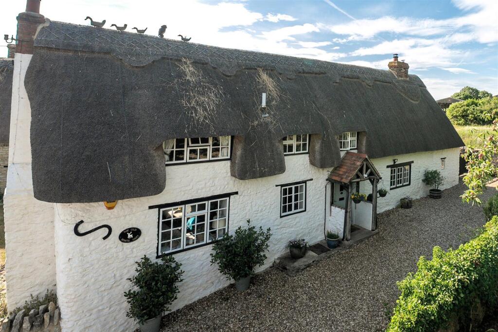 Main image of property: Church Street, Marsh Gibbon, Bicester, OX27