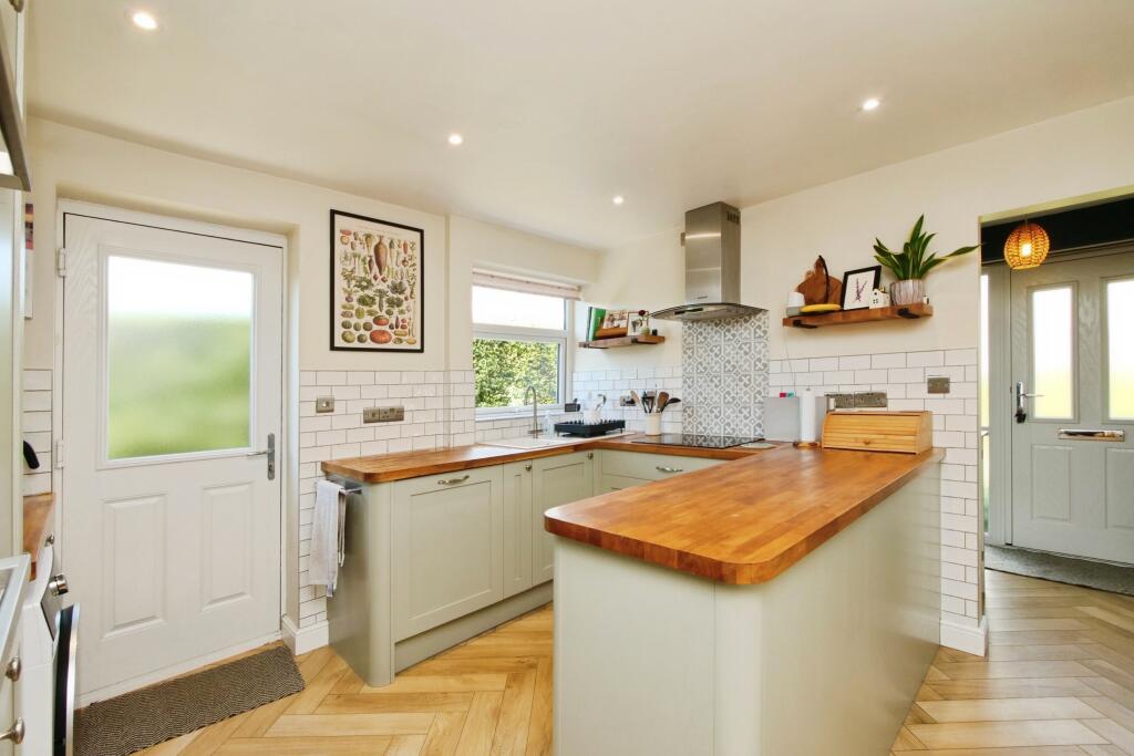 House in York, Rawcliffe - More