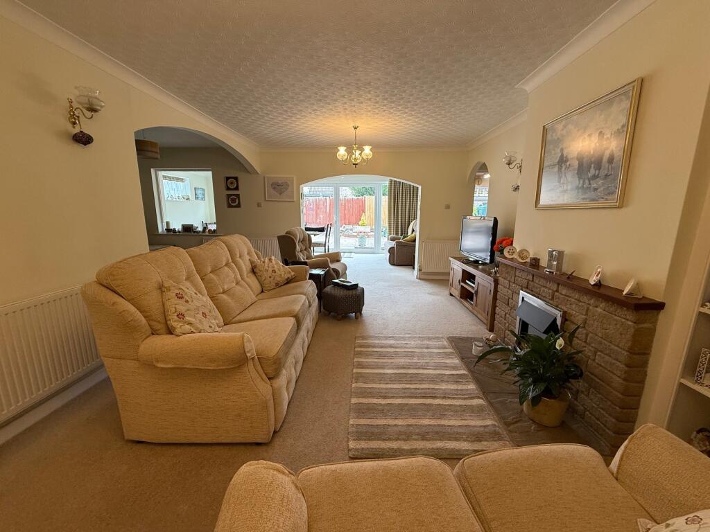 Additional image 2 of Broadacres, East Coker, Yeovil, Somerset, BA22 9LW