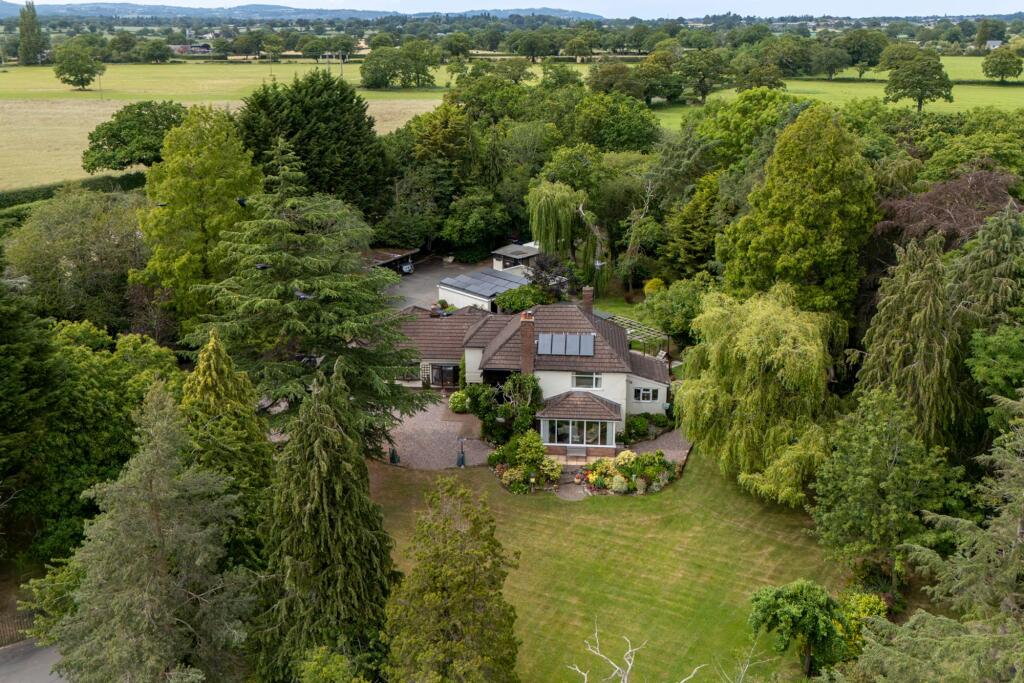 Main image of property: Kiln Lane, Cross Lanes, LL13
