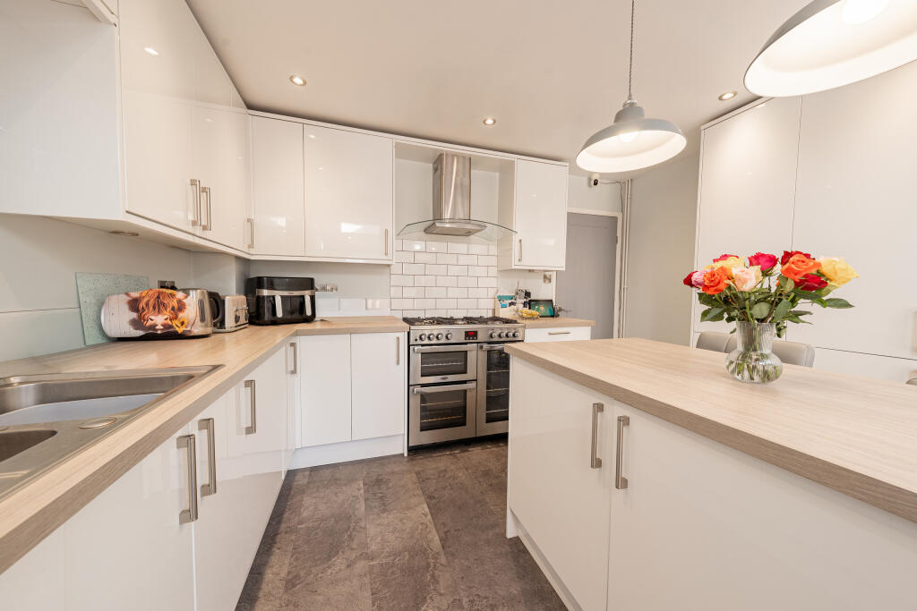 House in Hinckley and Bosworth, Groby - View 4
