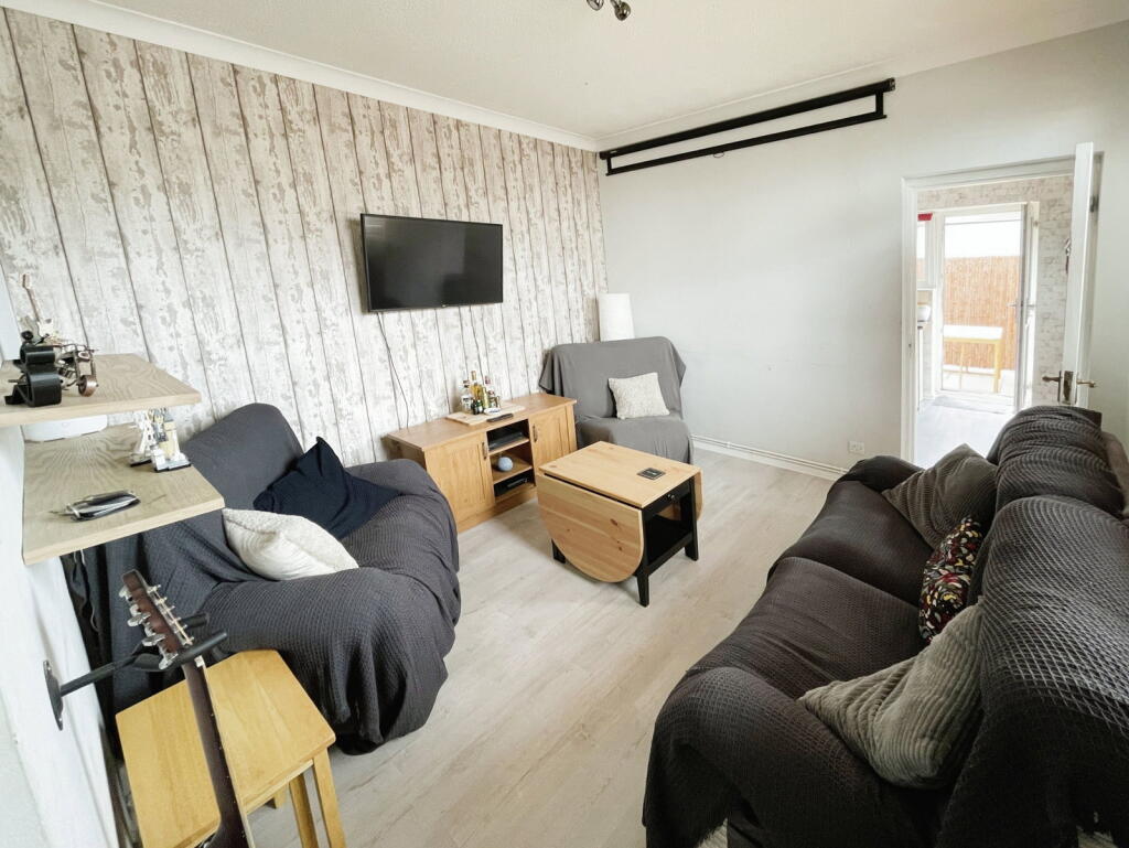 Apartment in Cardiff - View 2