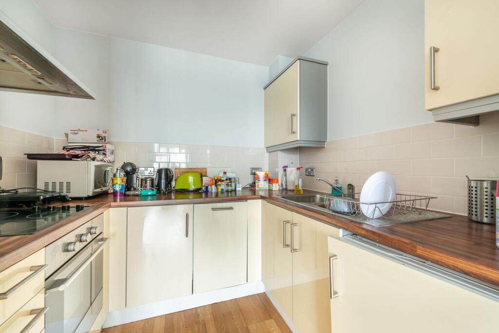 Apartment in London, Royal Borough of Kensington and Chelsea - View 5