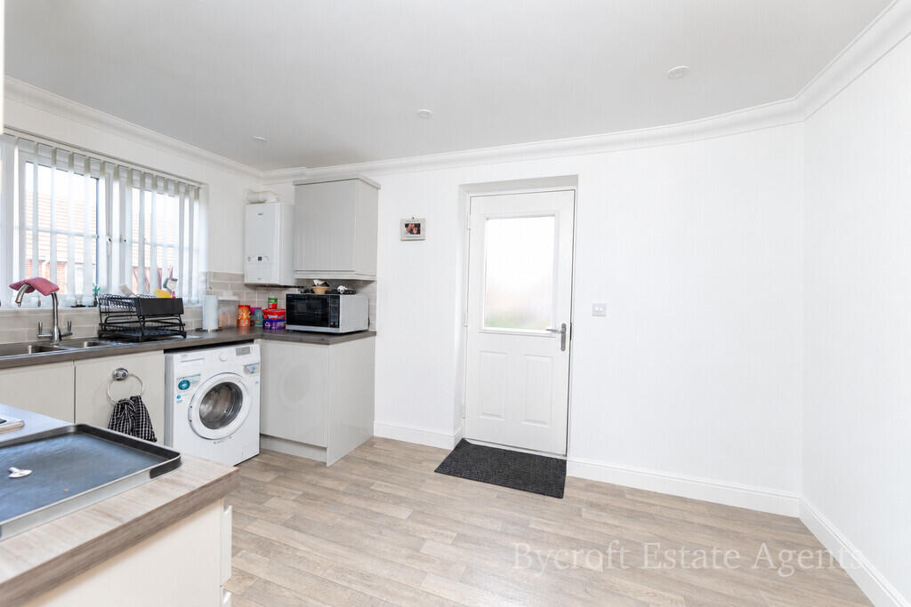 Mayflower Way, Gorleston, Great Yarmouth photo 3