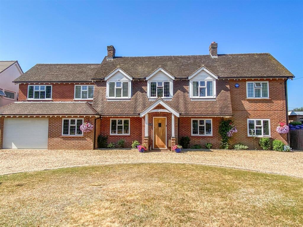 Main image of property: North Links Road, Flackwell Heath, High Wycombe