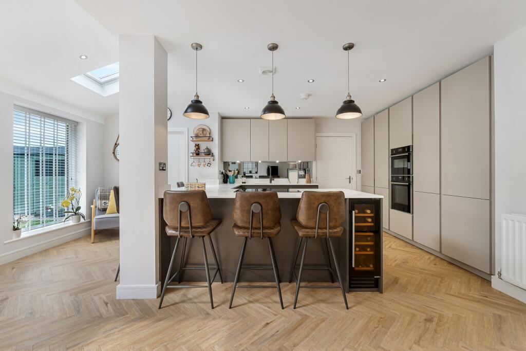 House in Stockport - View 5