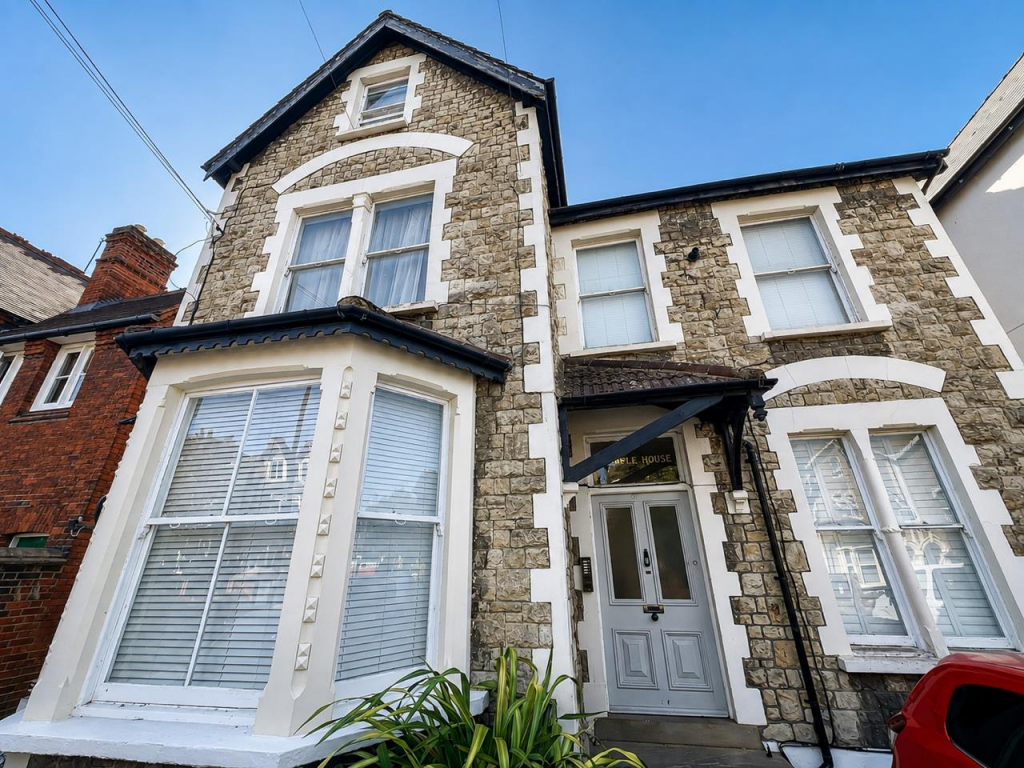 Main image of property: Outram Road, Croydon