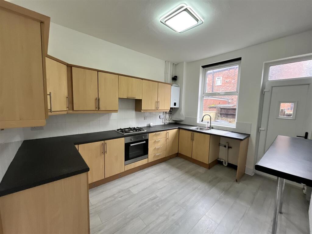 Hamilton Street, Stalybridge photo 4