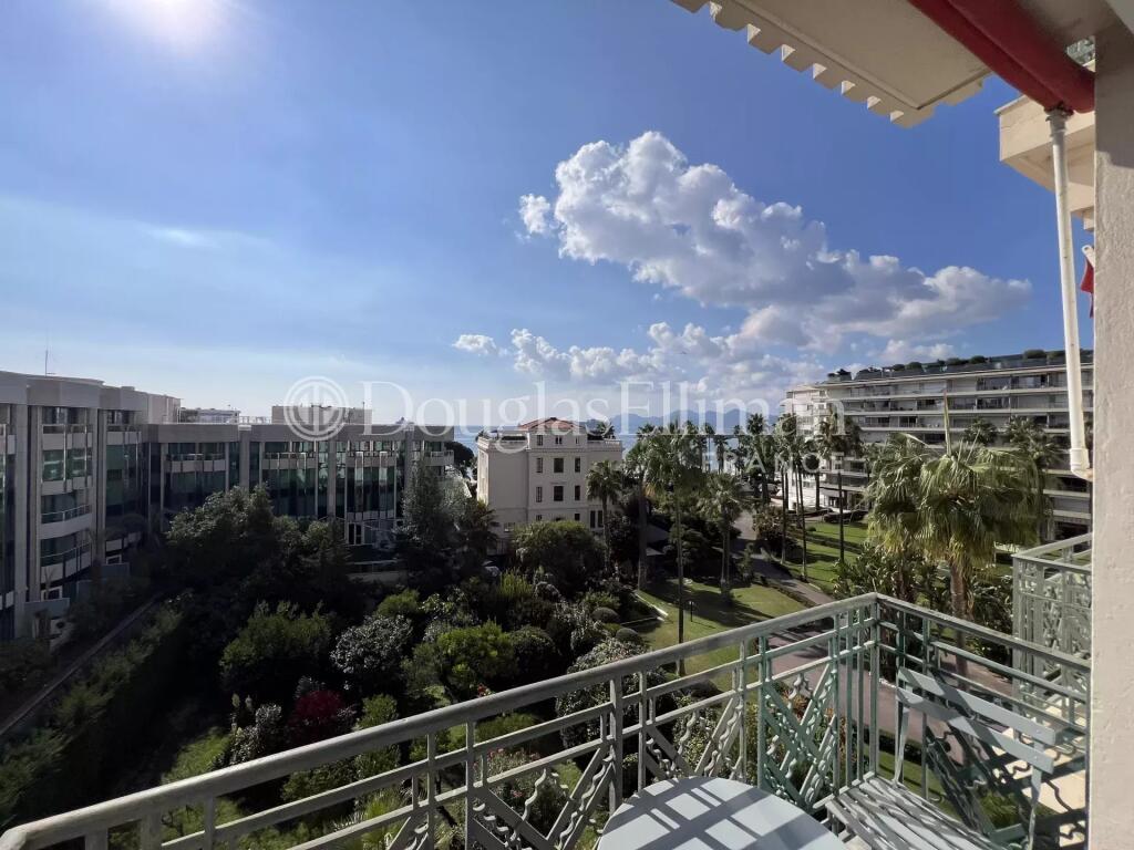 Main image of property: Provence-Alps-Cote d`Azur, Alpes-Maritimes, Cannes