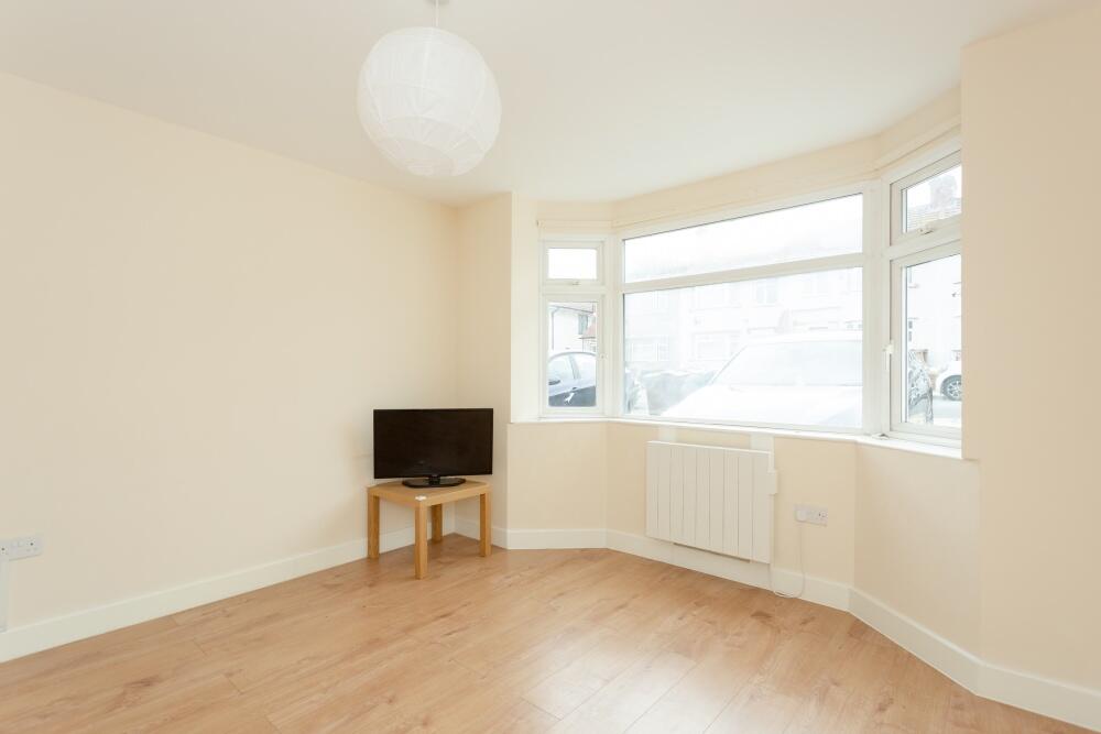 House in London - View 4