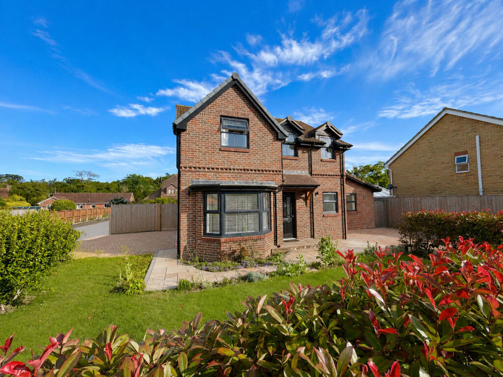 Main image of property: Barrington Close, East Cowes, PO32
