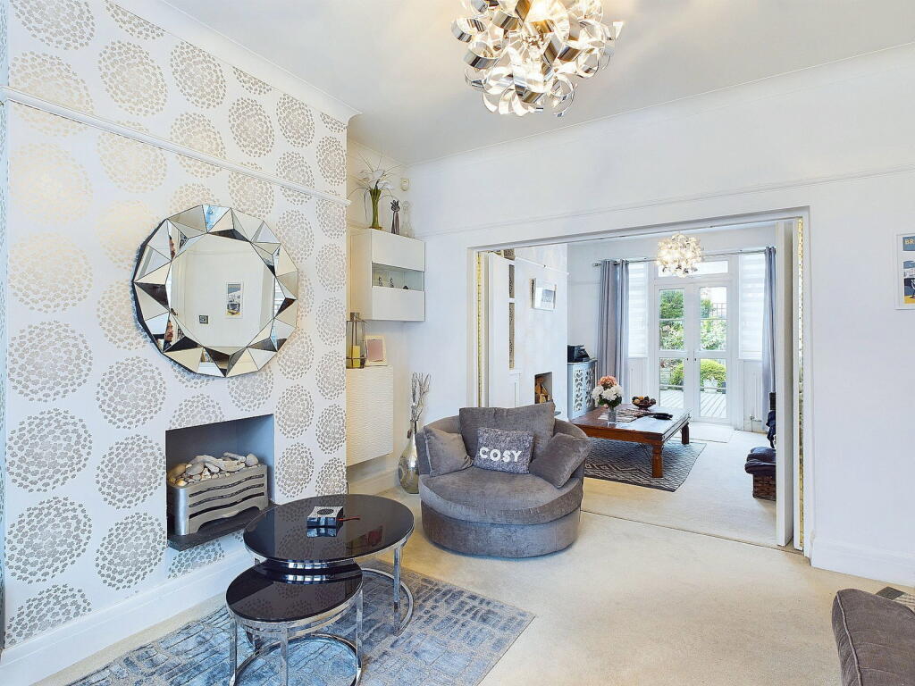 House in Hove, Brighton and Hove - More