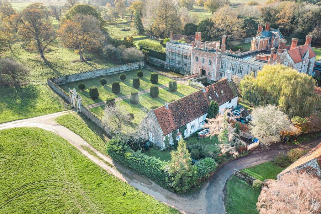 Main image of property: Old Hunstanton
