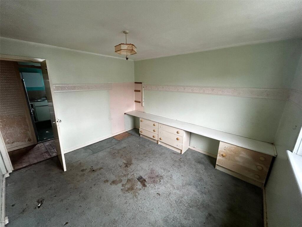 Apartment in Cumbernauld, North Lanarkshire - View 4