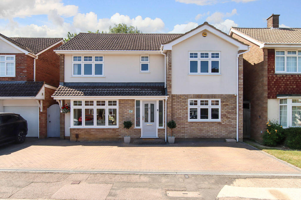 Main image of property: Crossfell Road, Hemel Hempstead