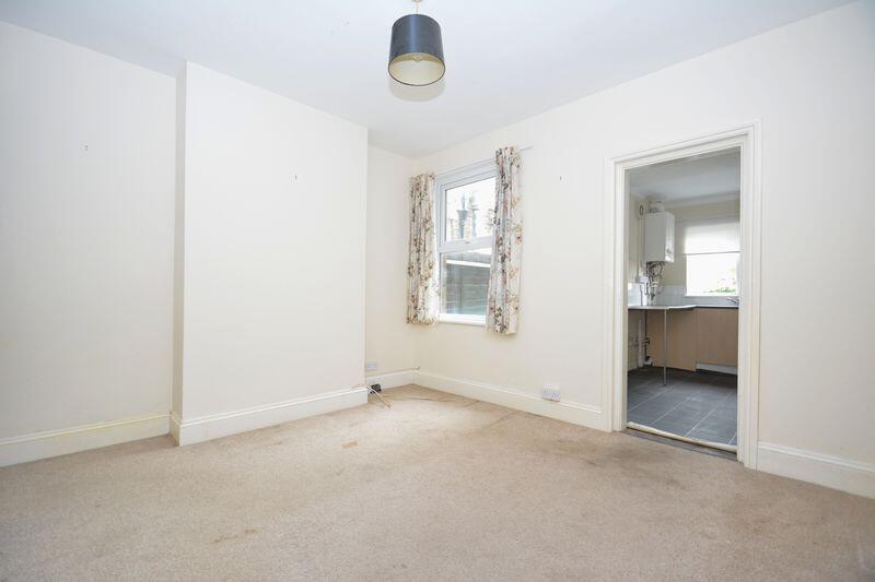 Gordon Avenue, Queenborough photo 3