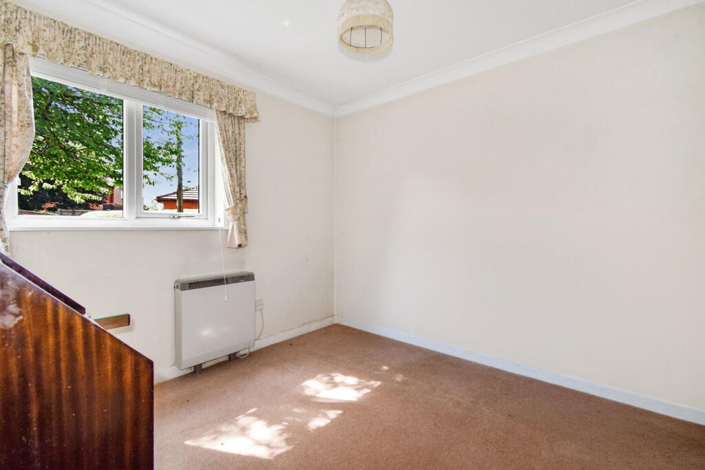 Kings Court, Leyland, PR25 2SF - View 6