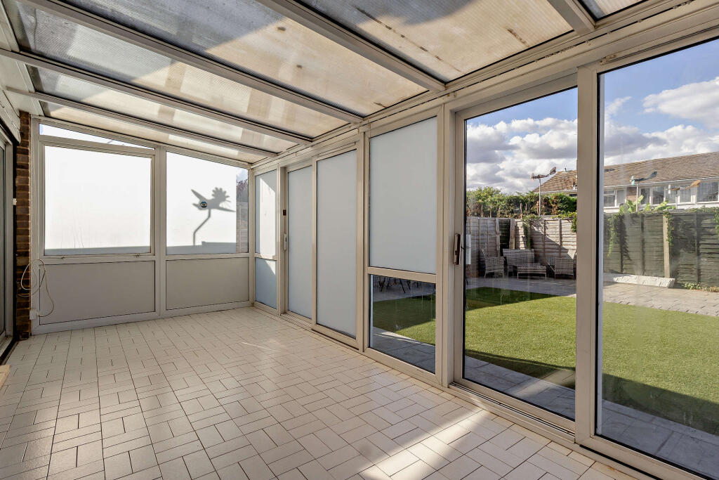 House in Southend-on-Sea - View 5