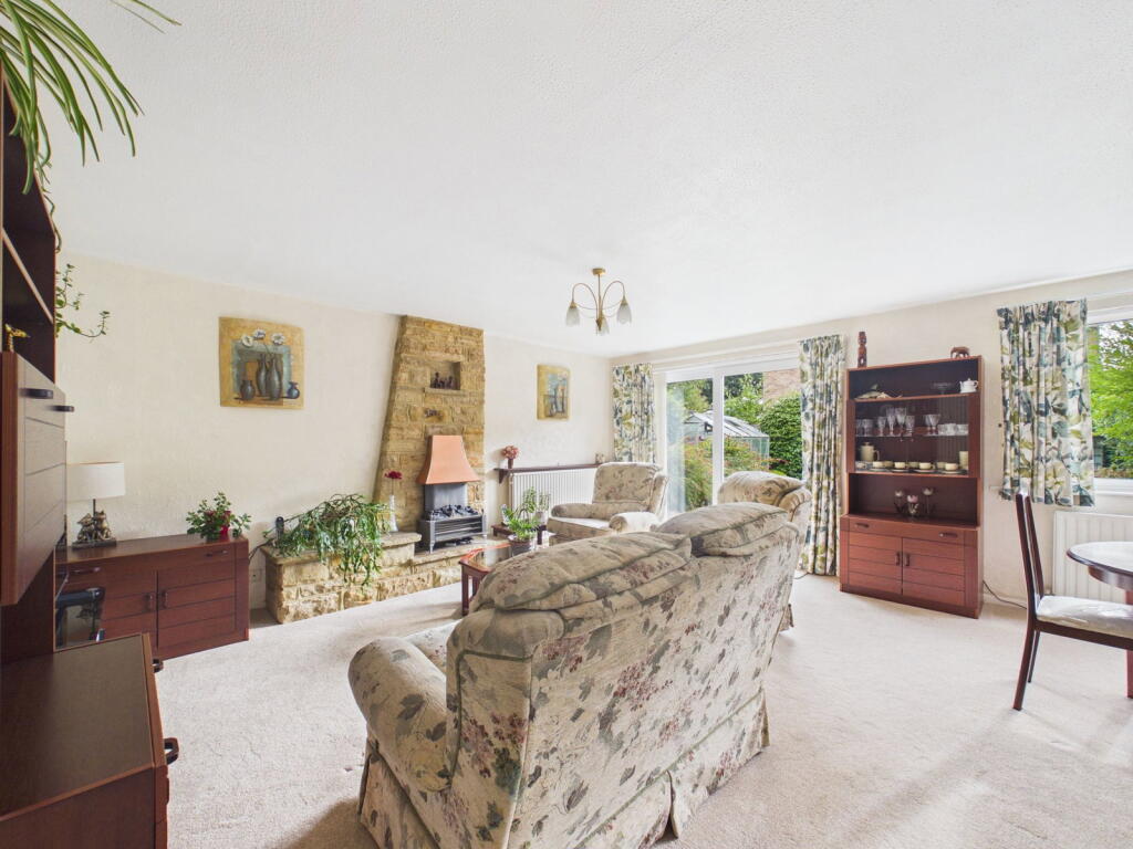 House in Redhill - View 5
