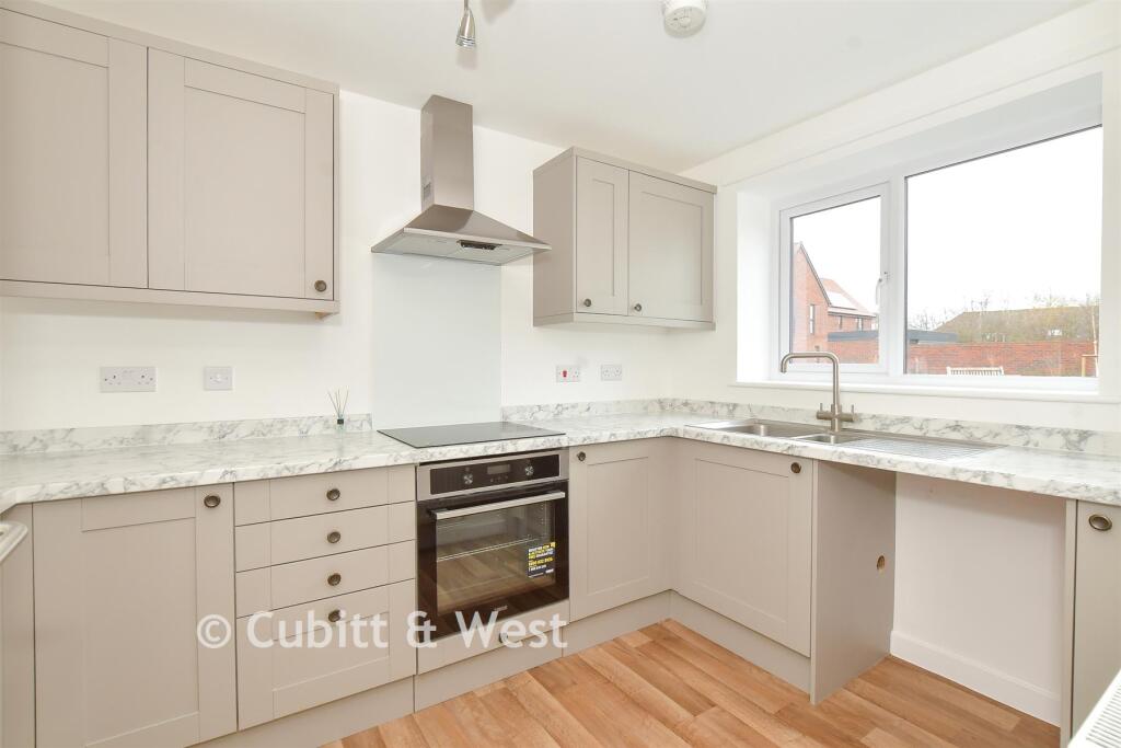 House in Chichester, Funtington - View 4