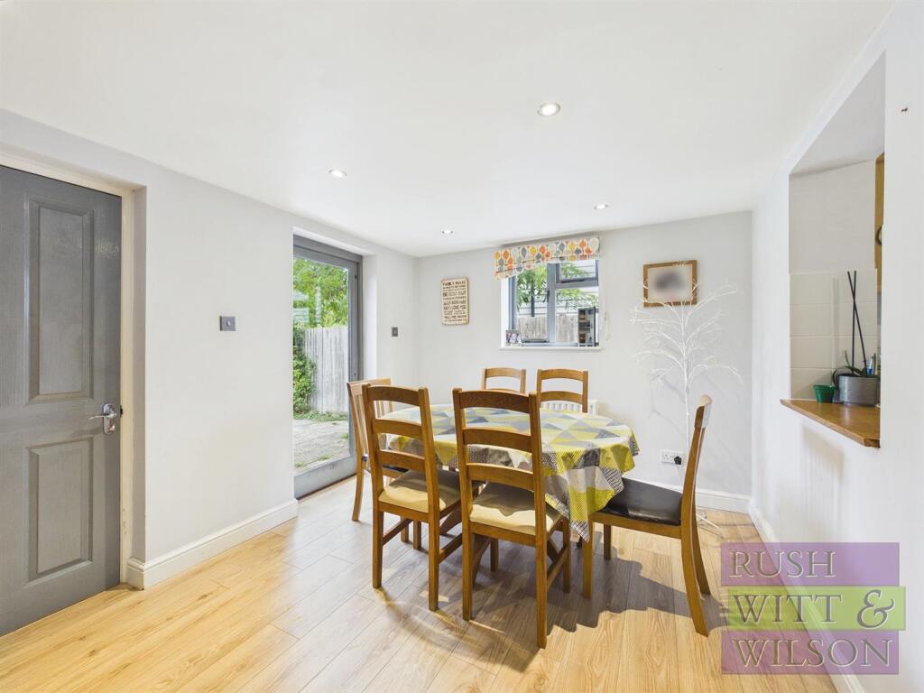 House in Ashford, Moat Farm, High Halden - View 4