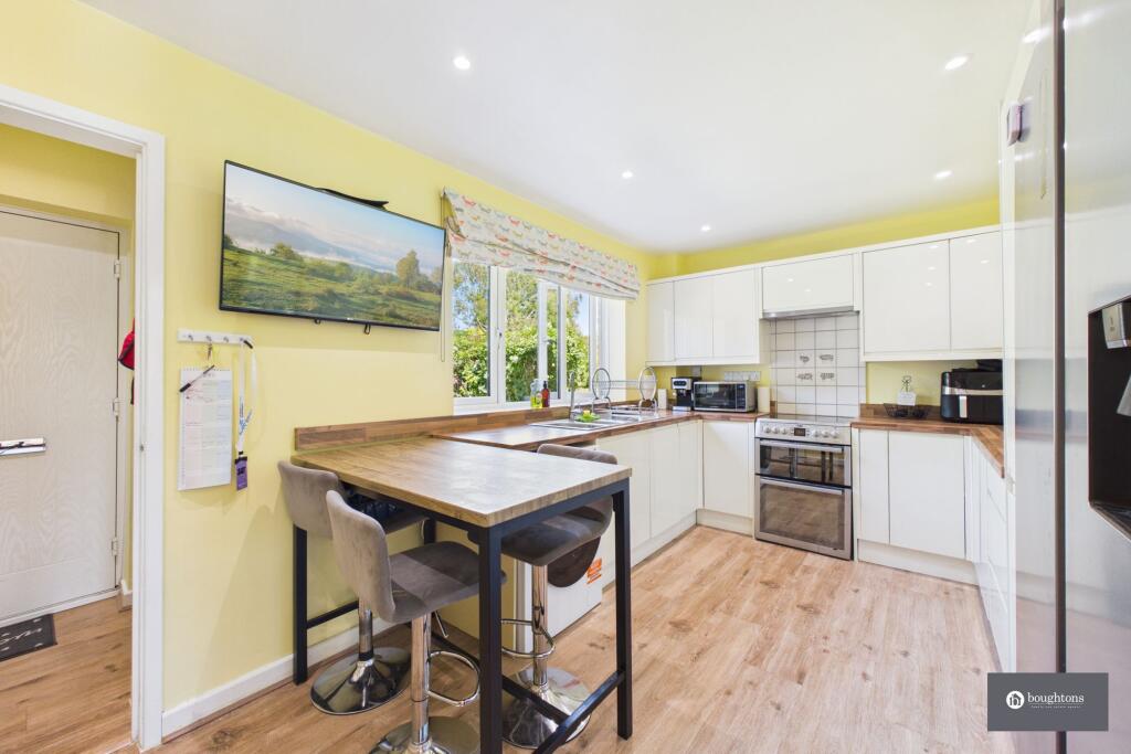 Montabaur Road, Brackley, NN13 - View 2