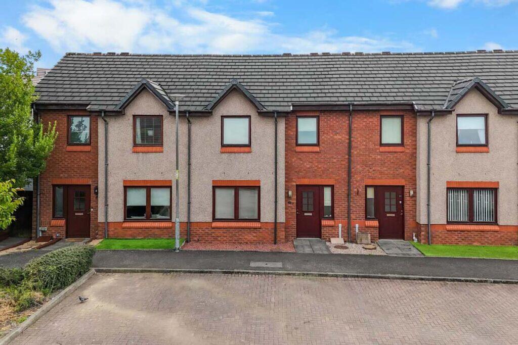 Main image of property: 29 Grantown Avenue, Airdrie ML6 8HH