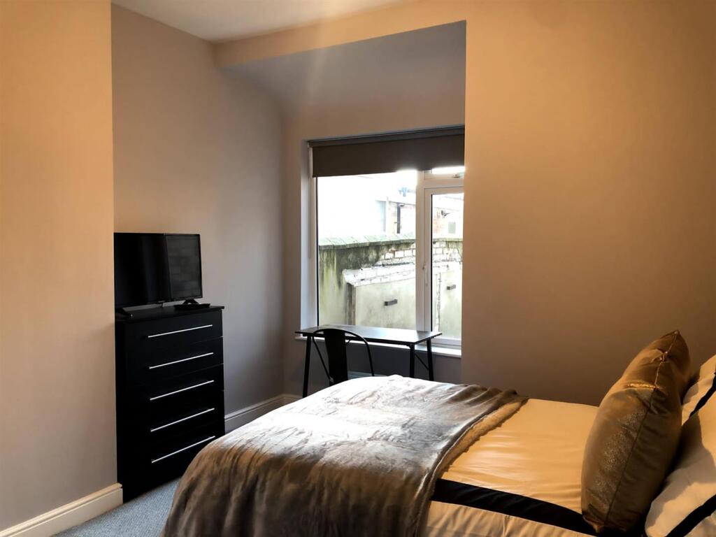 Main image of property: 45 Toothill Road
