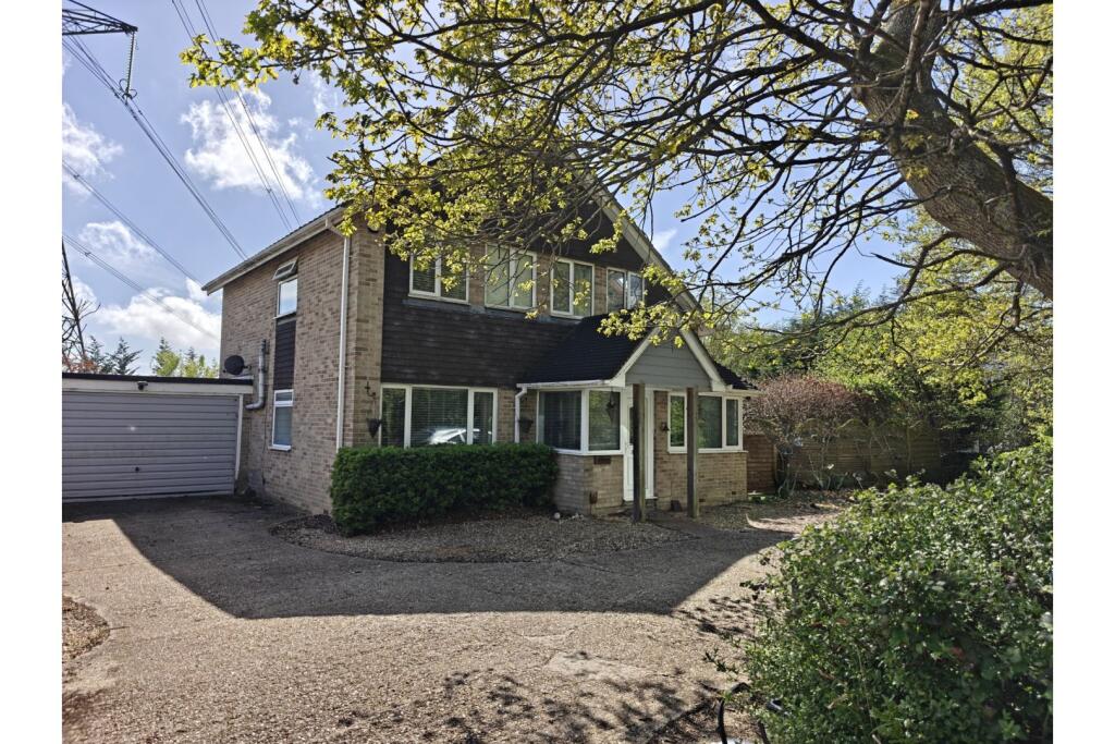 Main image of property: School Lane, Waterlooville, PO7