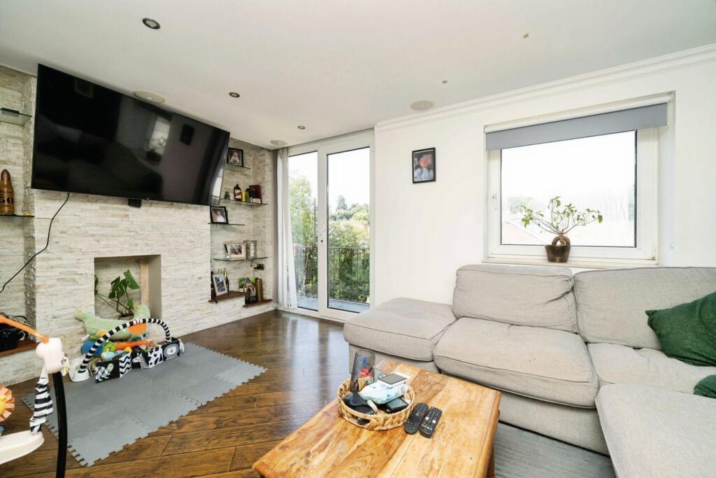 Apartment in Exeter, Cowick, St Thomas - View 4