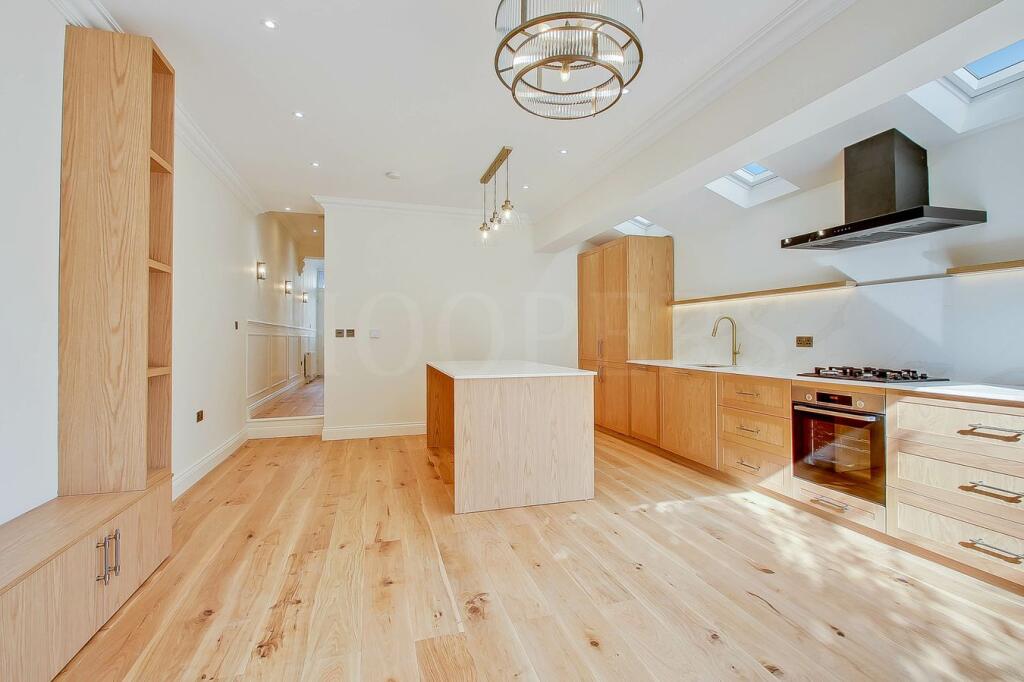 House in London, Harlesden - View 2