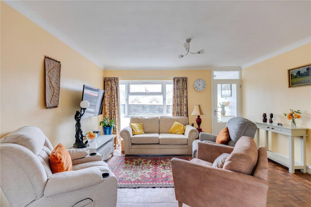 Highfields, Llandaff, Cardiff, CF5 2QA photo 3