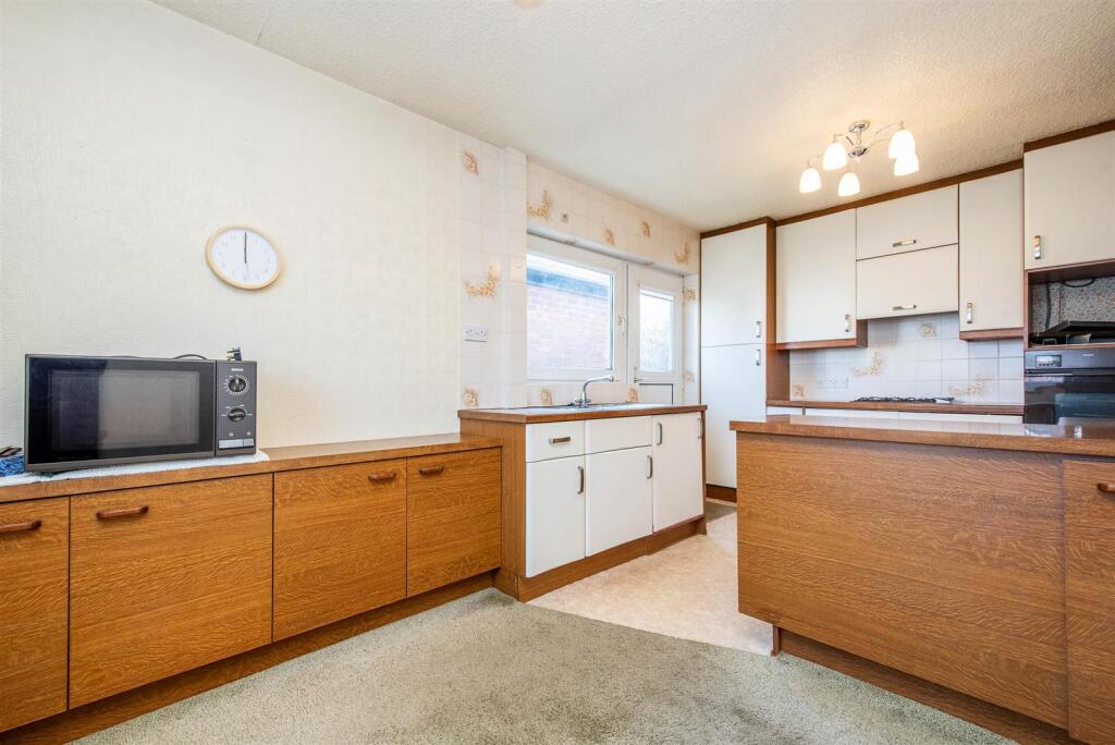 Crossfield, Hutton, Preston photo 3